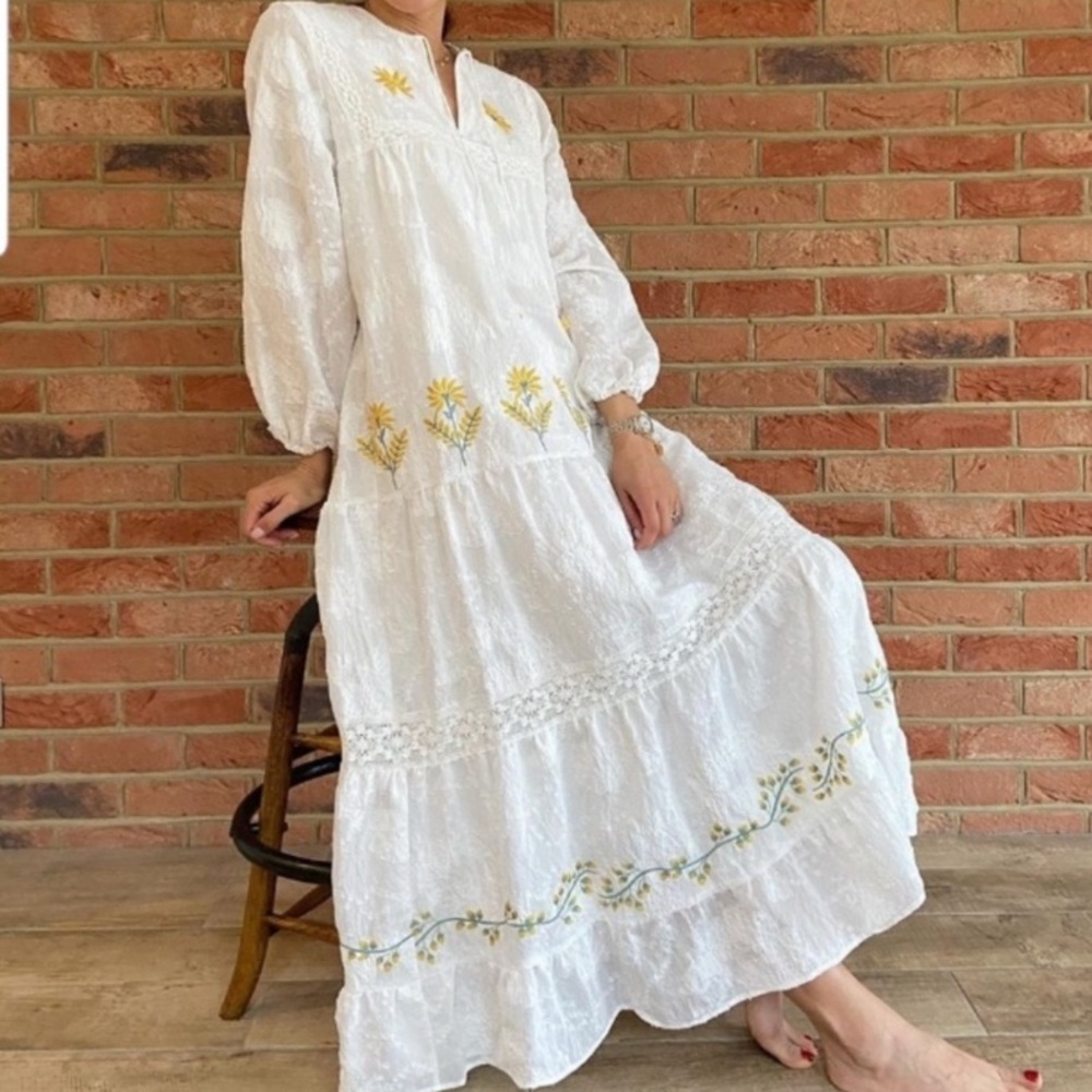 Zara maxi summer dress white with yellow and green embroidery